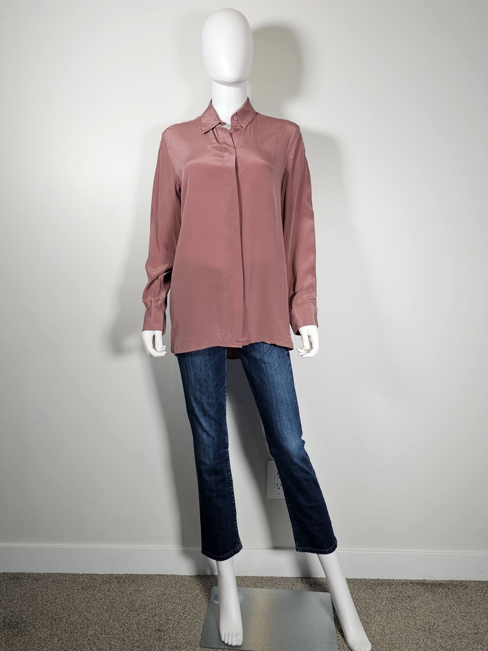 Babaton Aritzia Mauve Pink Silk Collared Button Up Top Sz XS
